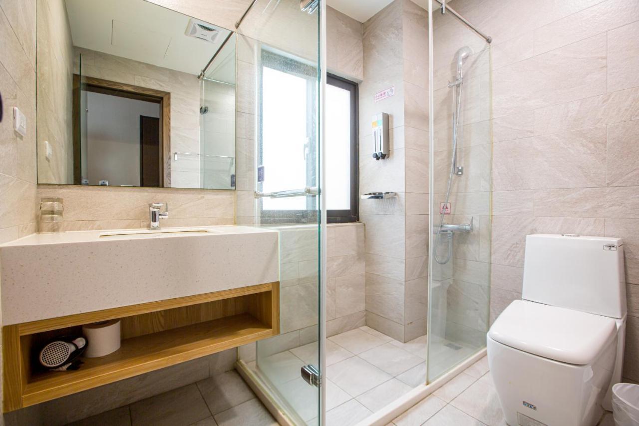 Easylazy Inn Tajcshung Kültér fotó